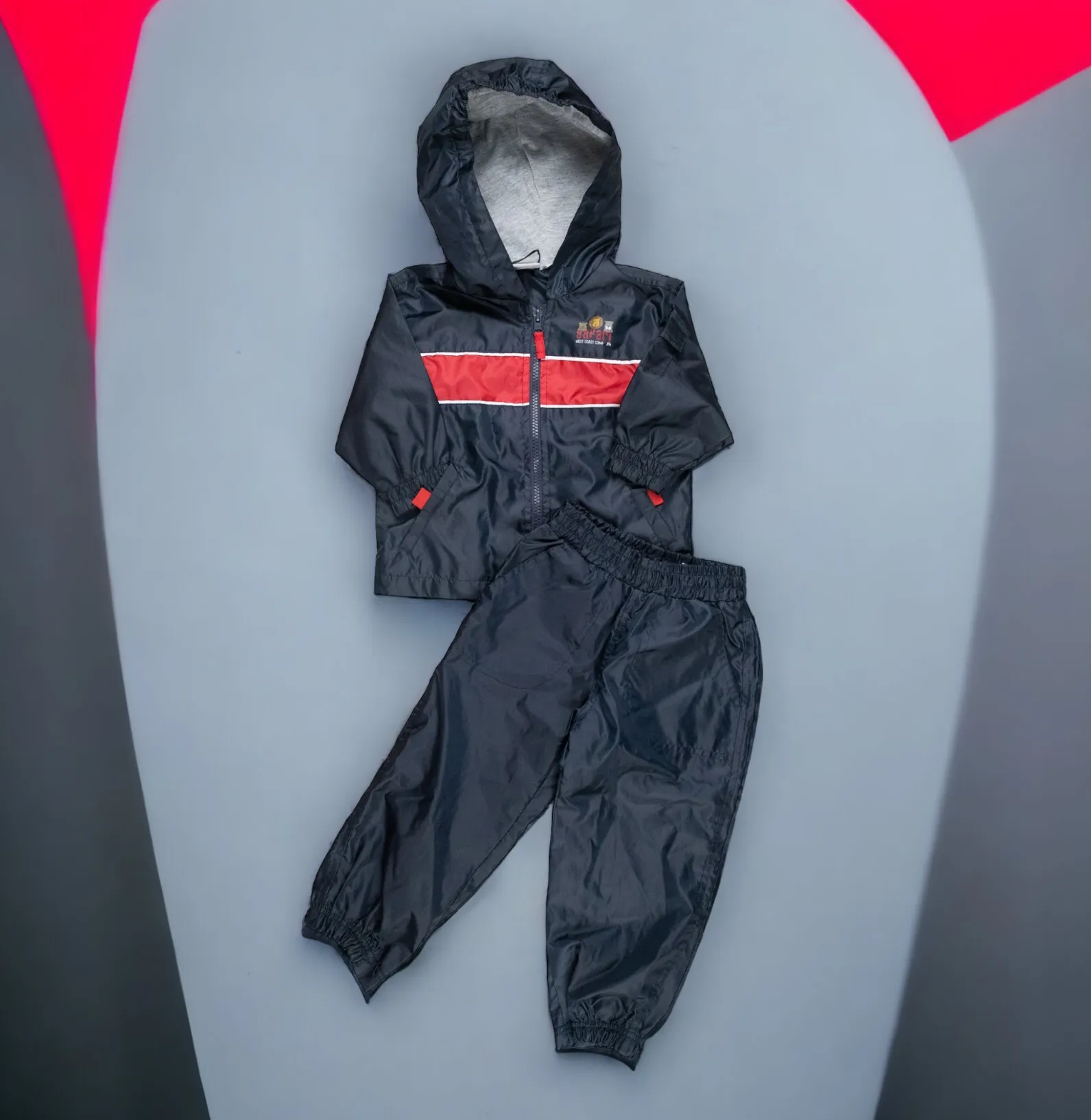 BABY BOY SIZE 12 MONTHS - WEST COAST CONNECTION, 2 Piece Matching Rain Set EUC B7