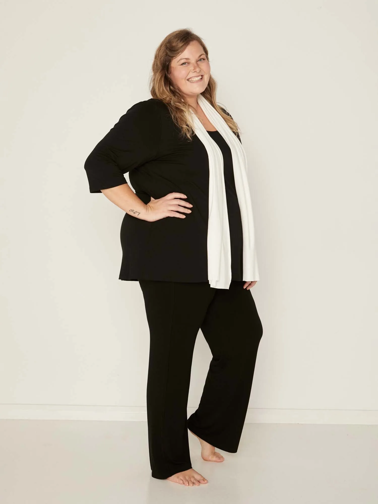Bamboo Straight Leg Pant 2.0 - Black