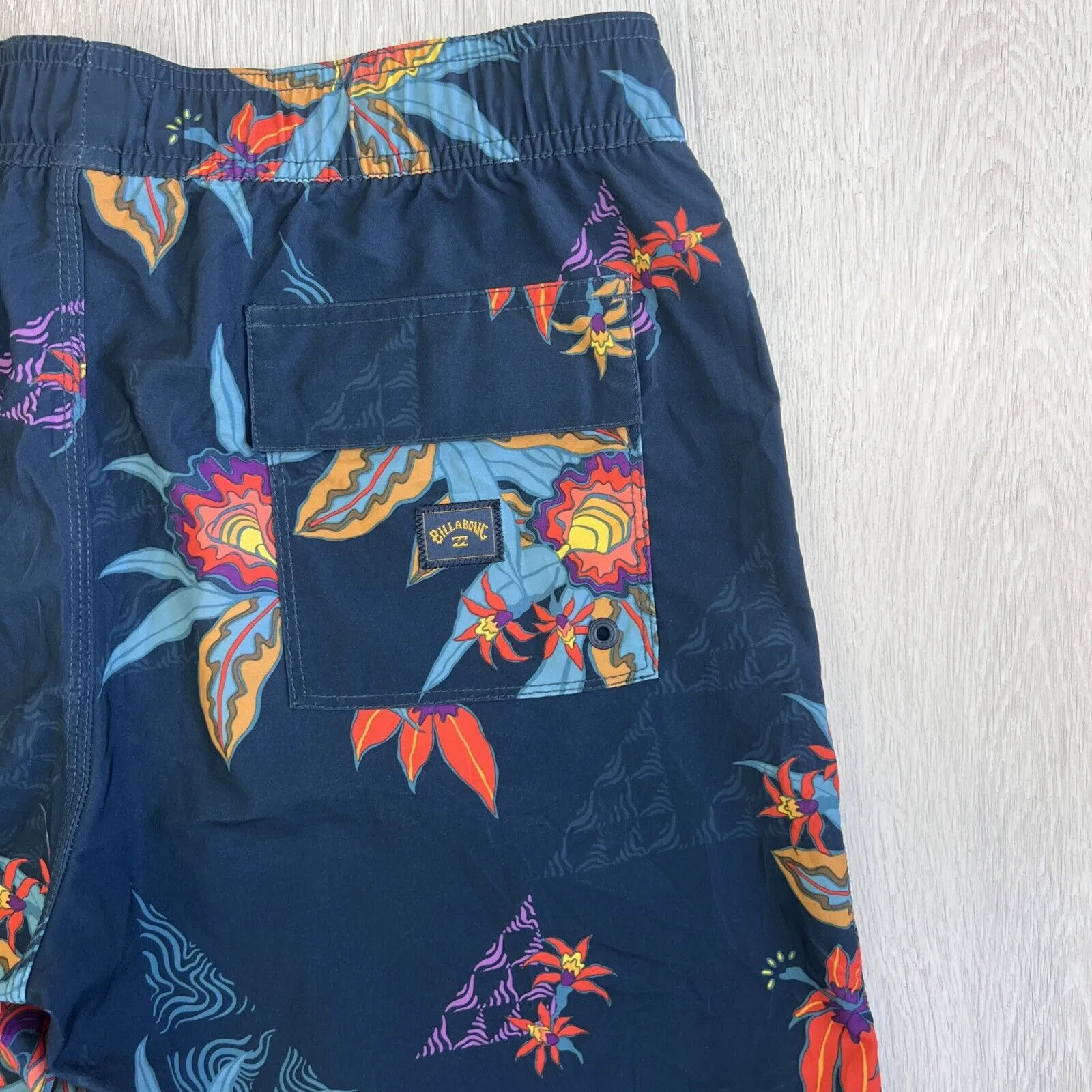Billabong Mens Sundays Layback Board Shorts Swim Shorts Size Medium