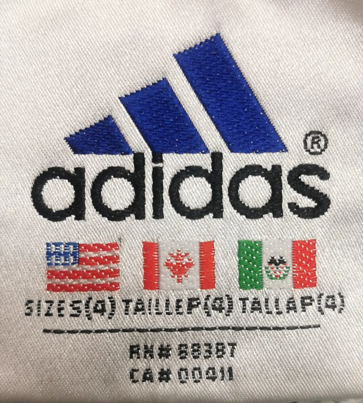 BOY SIZE 4 YEARS - ADIDAS Windbreaker Hooded Jacket EUC B40