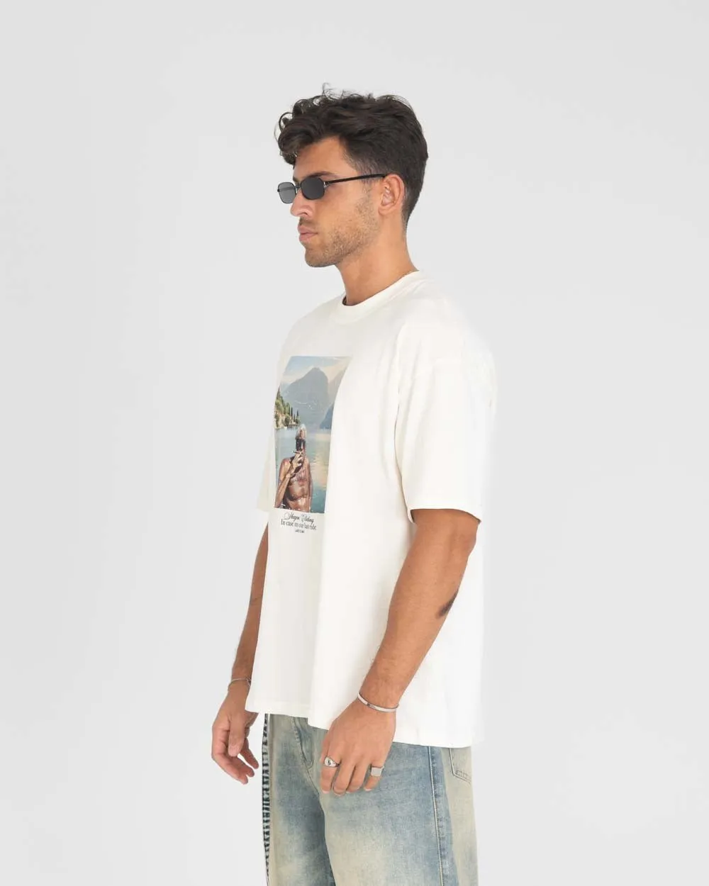 Como Graphic Tee White