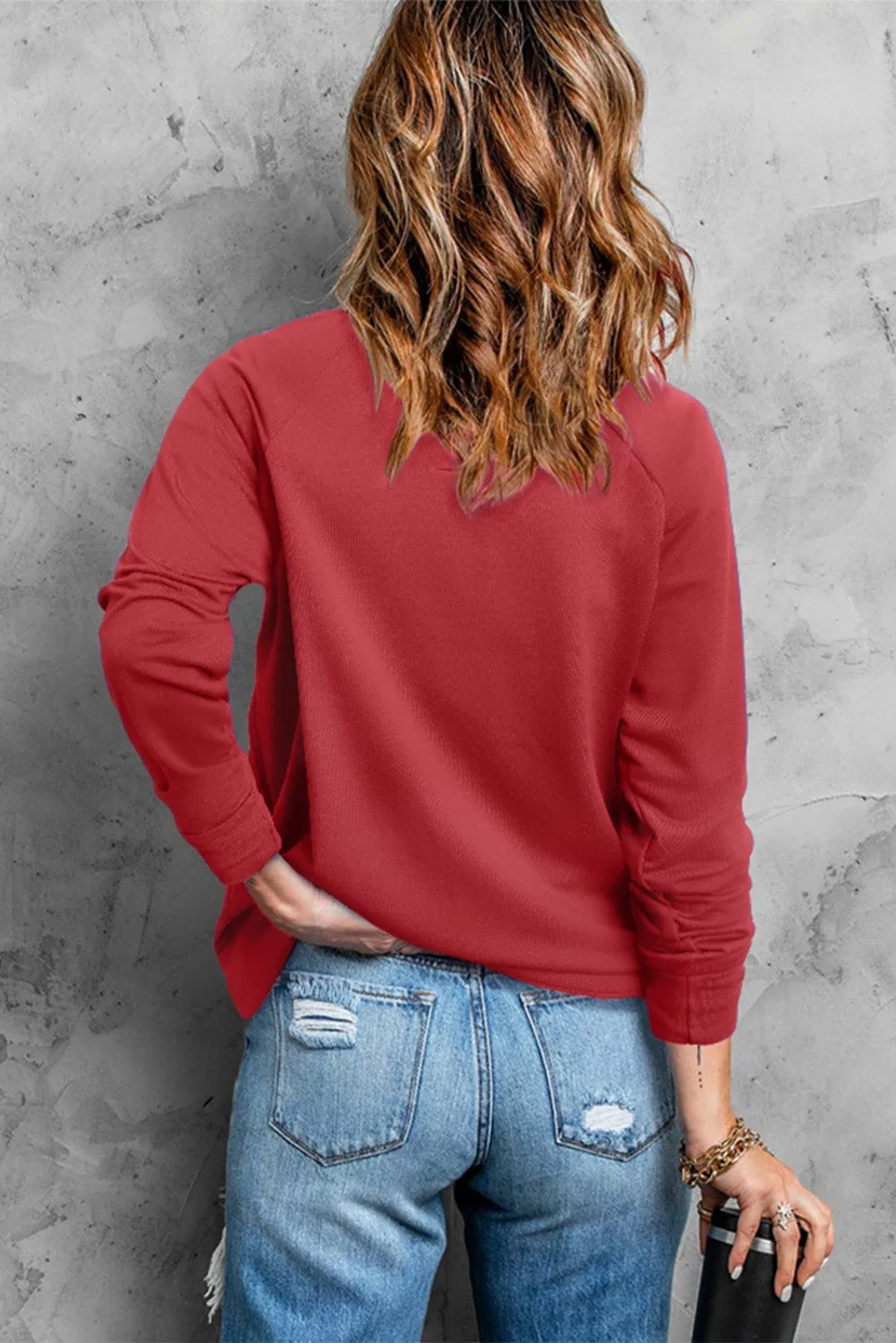 Fiery Red Cheath Heart Graphic Pullover Sweatshirt