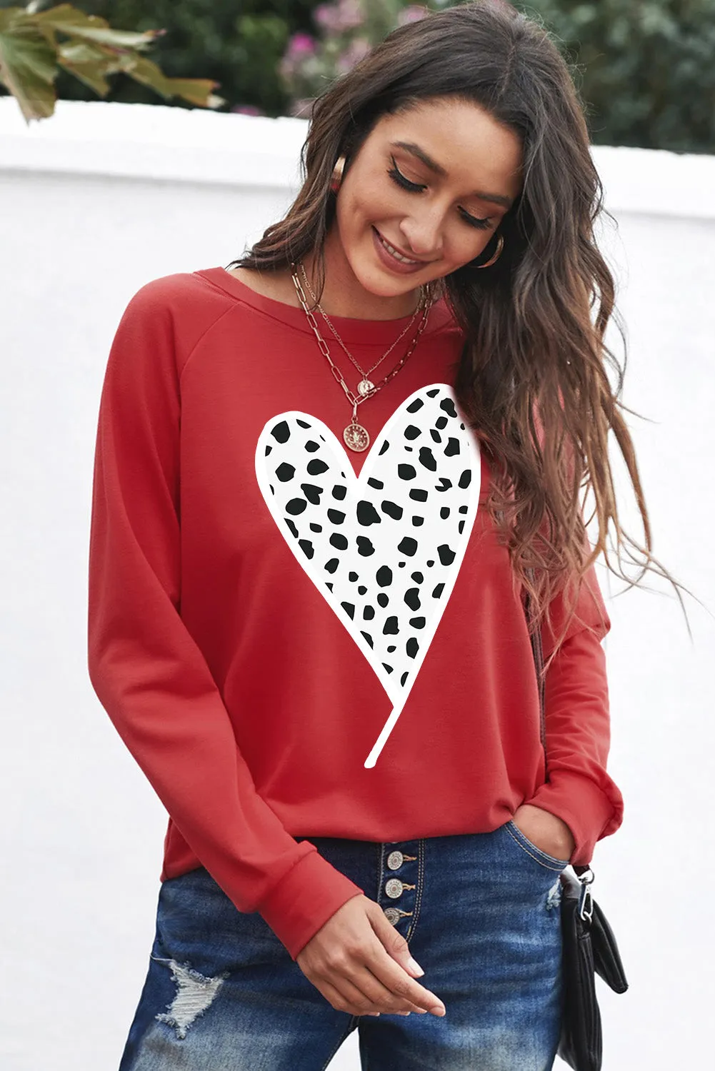 Fiery Red Cheath Heart Graphic Pullover Sweatshirt