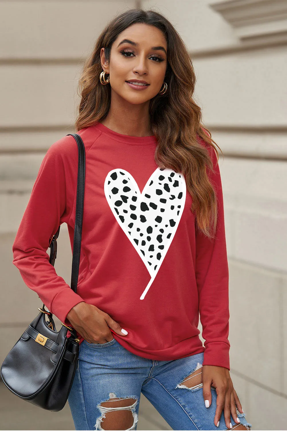 Fiery Red Cheath Heart Graphic Pullover Sweatshirt