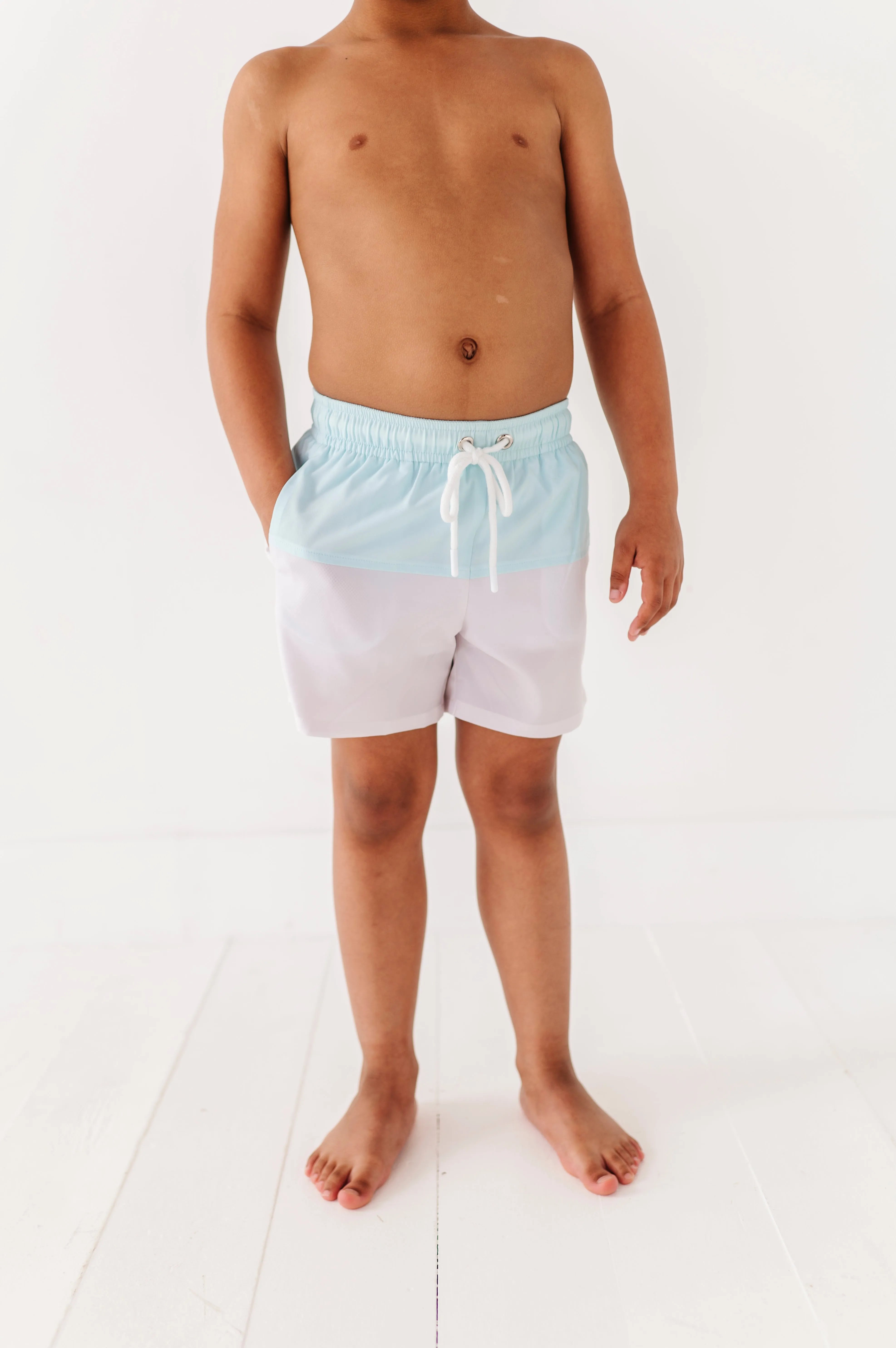Hint of Mint: BOARDSHORTS