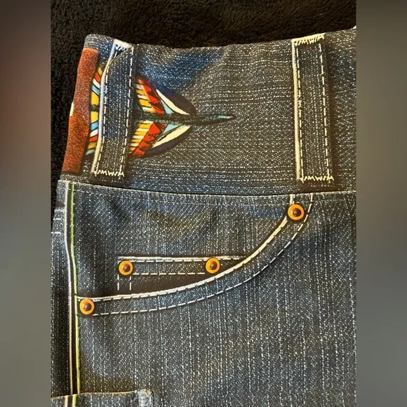 INKnBURN Owl Denim 4” shorts *Price is Firm. Thank you. No low offers.