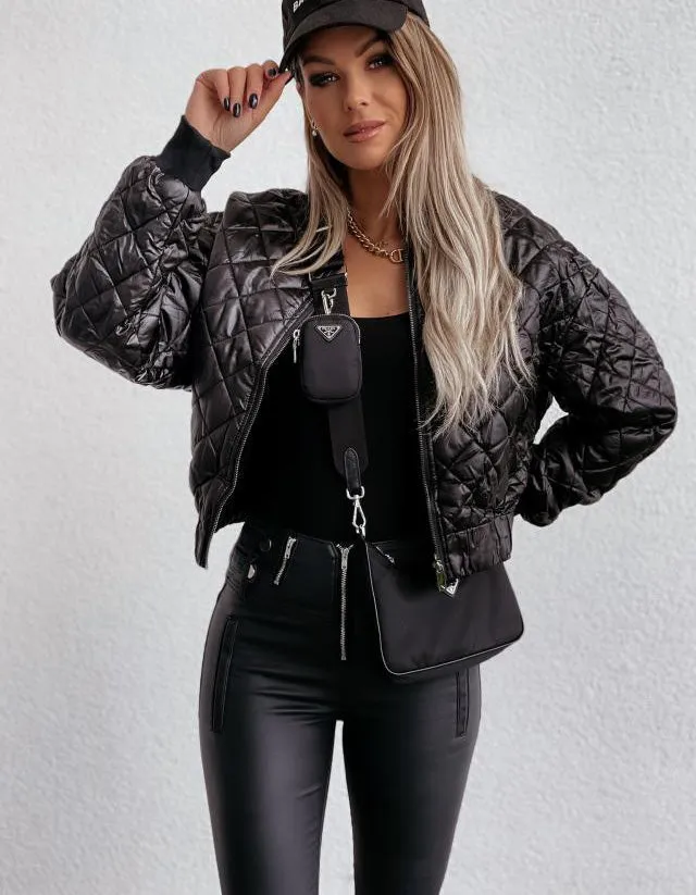 Insulated Bomber Jacket for Women’s Casual Look