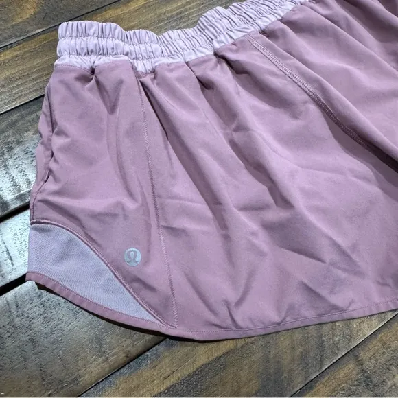 Lululemon Hotty Hot Figue Rose Blush Pink Gym Running Active Athletic Shorts 10