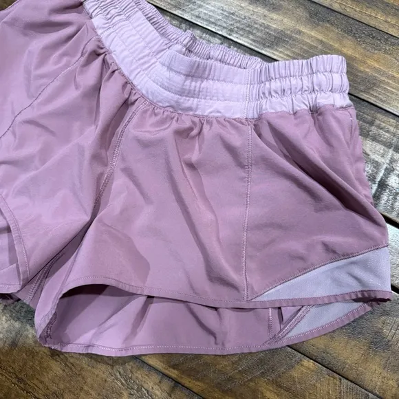 Lululemon Hotty Hot Figue Rose Blush Pink Gym Running Active Athletic Shorts 10