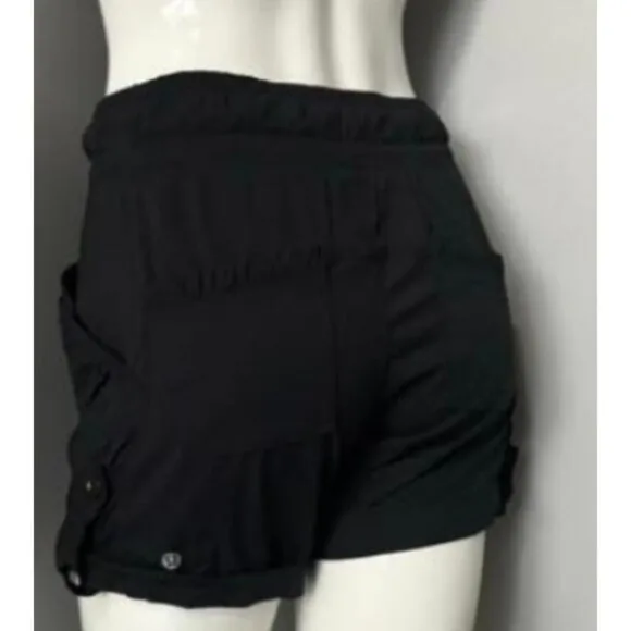 Lululemon Play In The Sun Short Black