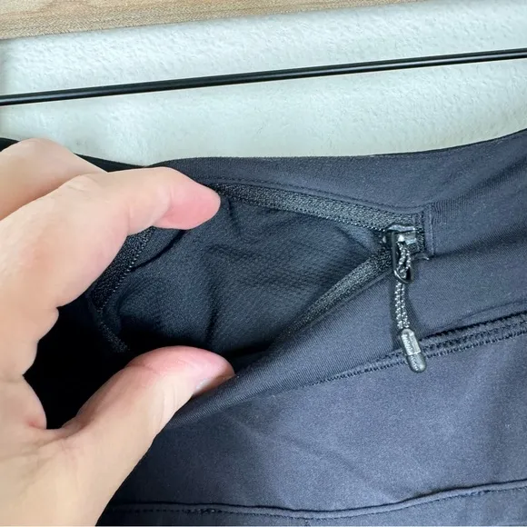 Lululemon Run Speed Up Shorts Solid Black Athletic Workout Gym Size 6