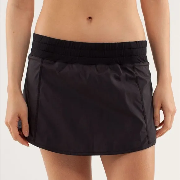 Lululemon Run: Track Attack Athletic Skirt Skort in Black size 2