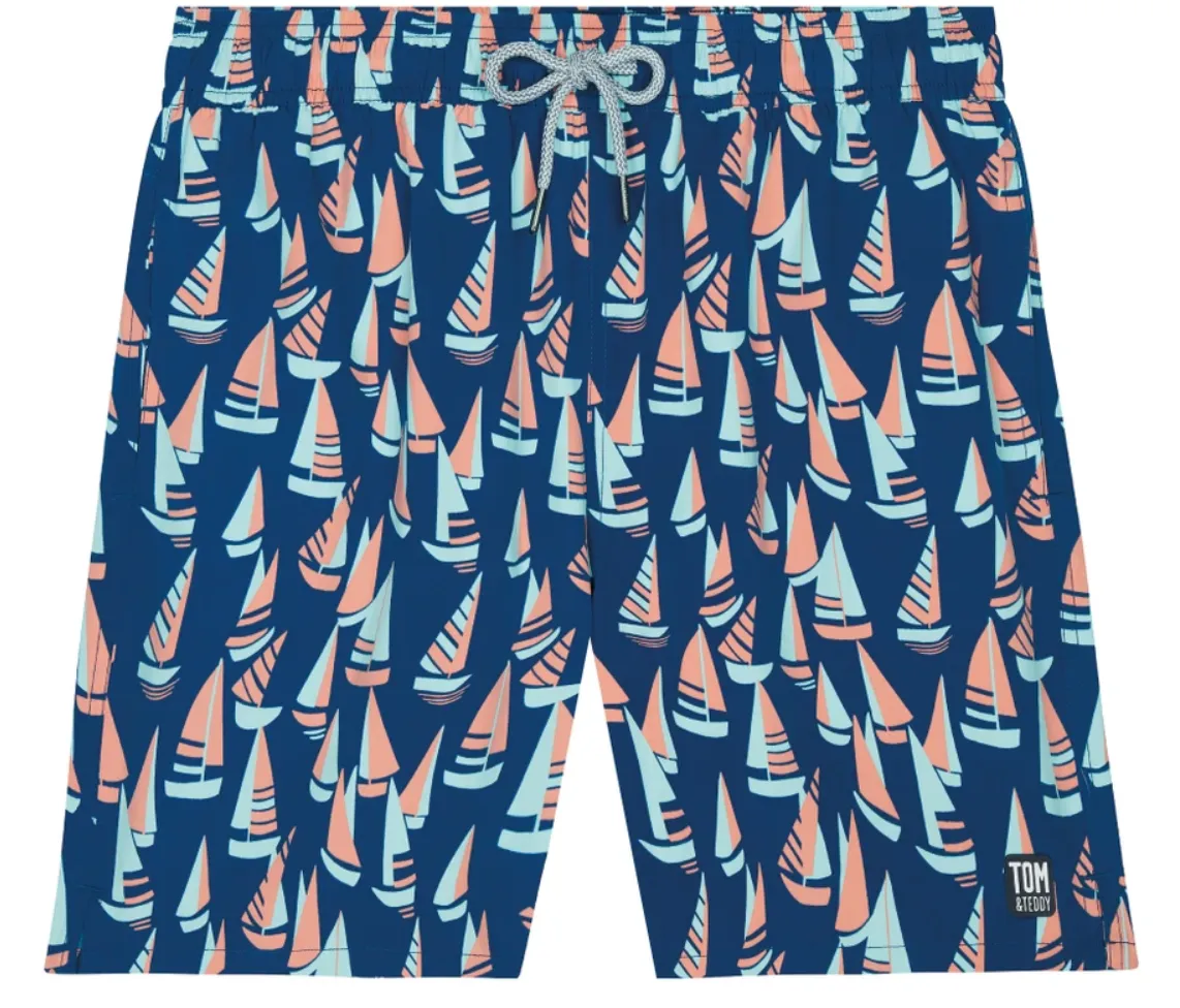 MARINE BLUE & CORAL BOATS