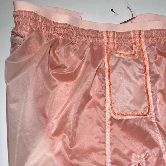 Nike women's Icon Clash Tempo Luxe Mid-rise running shorts.