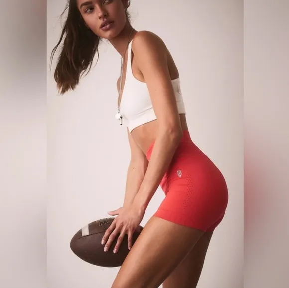 NWOT Free People Movement Good Karma Running Shorts Size XL Cherry Tomatoe