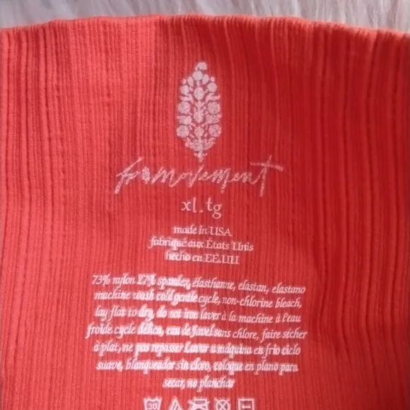 NWOT Free People Movement Good Karma Running Shorts Size XL Cherry Tomatoe