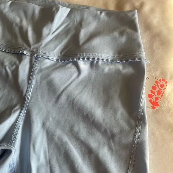 NWT Free People Movement Heart Rate Biker Shorts Women’s Medium Bluemoon Quartz
