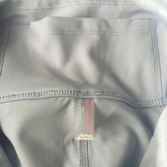 NWT Free People Movement Heart Rate Biker Shorts Women’s Medium Bluemoon Quartz