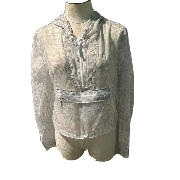 NWT Good American Jackets &amp; Coats Icy Leopard Print Windbreaker Jacket