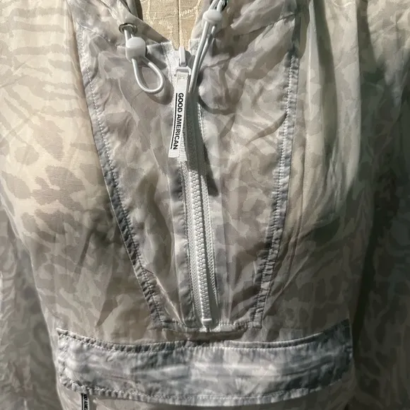 NWT Good American Jackets &amp; Coats Icy Leopard Print Windbreaker Jacket