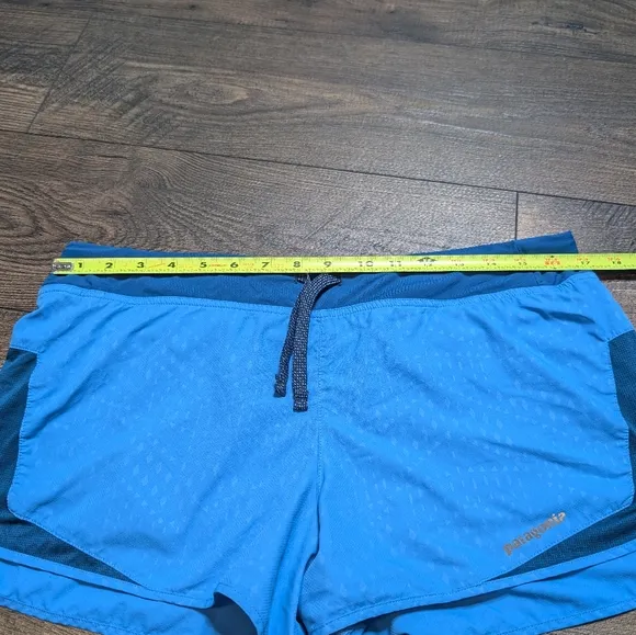 Patagonia Blue Shorts‎ Size Medium