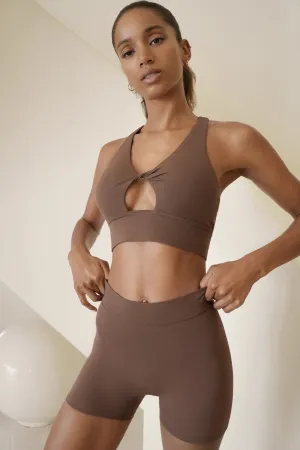PUSH UP LOW SHORTS | CHOCOLATE