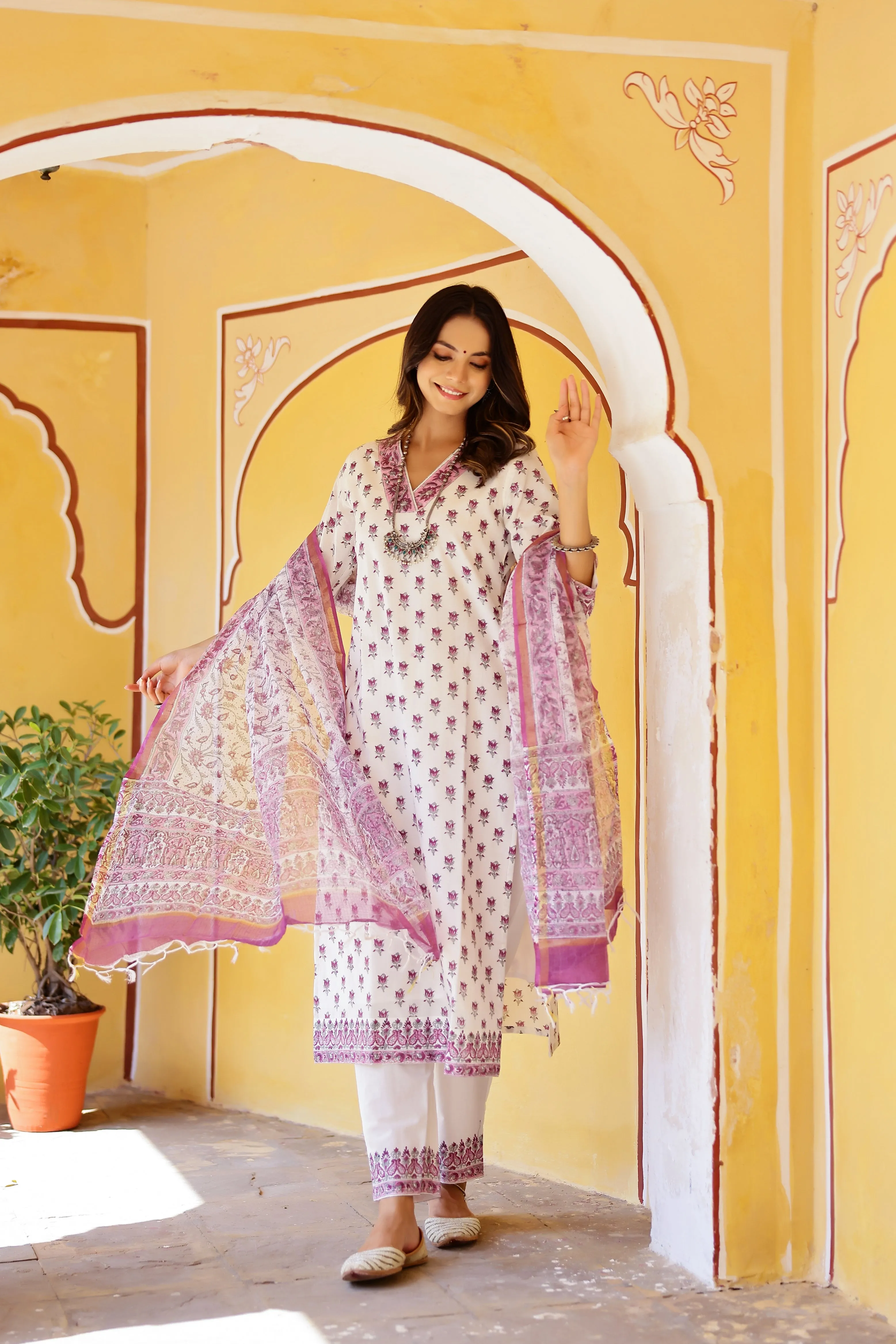 "Jenna" Mughal Cotton Kurta Set with Kota Doriya Dupatta(3pc)