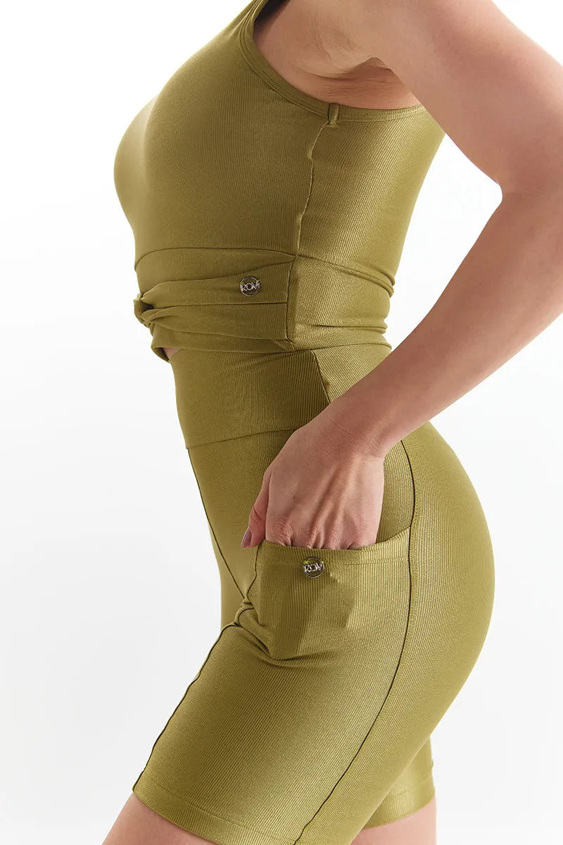 Radiance Ribbed High-Waist 6" Shorts - Invisible Pocket for Activewear