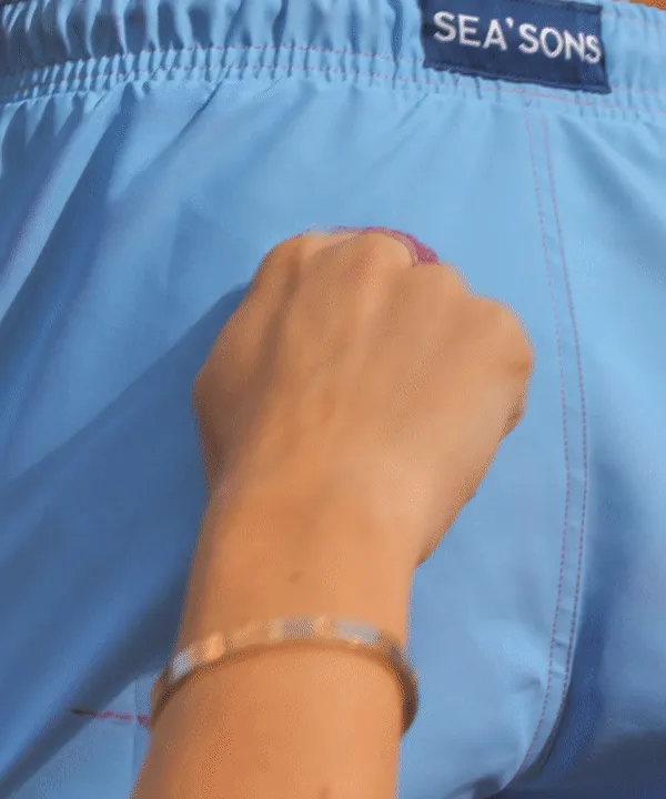 Sea'Sons - Cherry - Blue | Color changing swim shorts