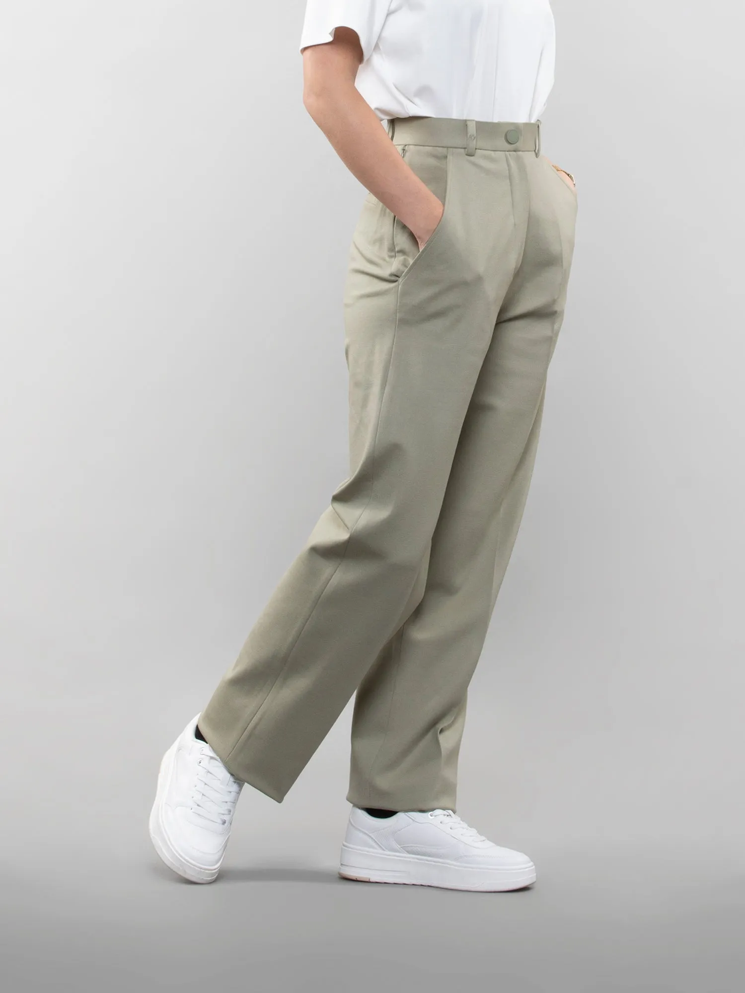 Straight-leg trouser