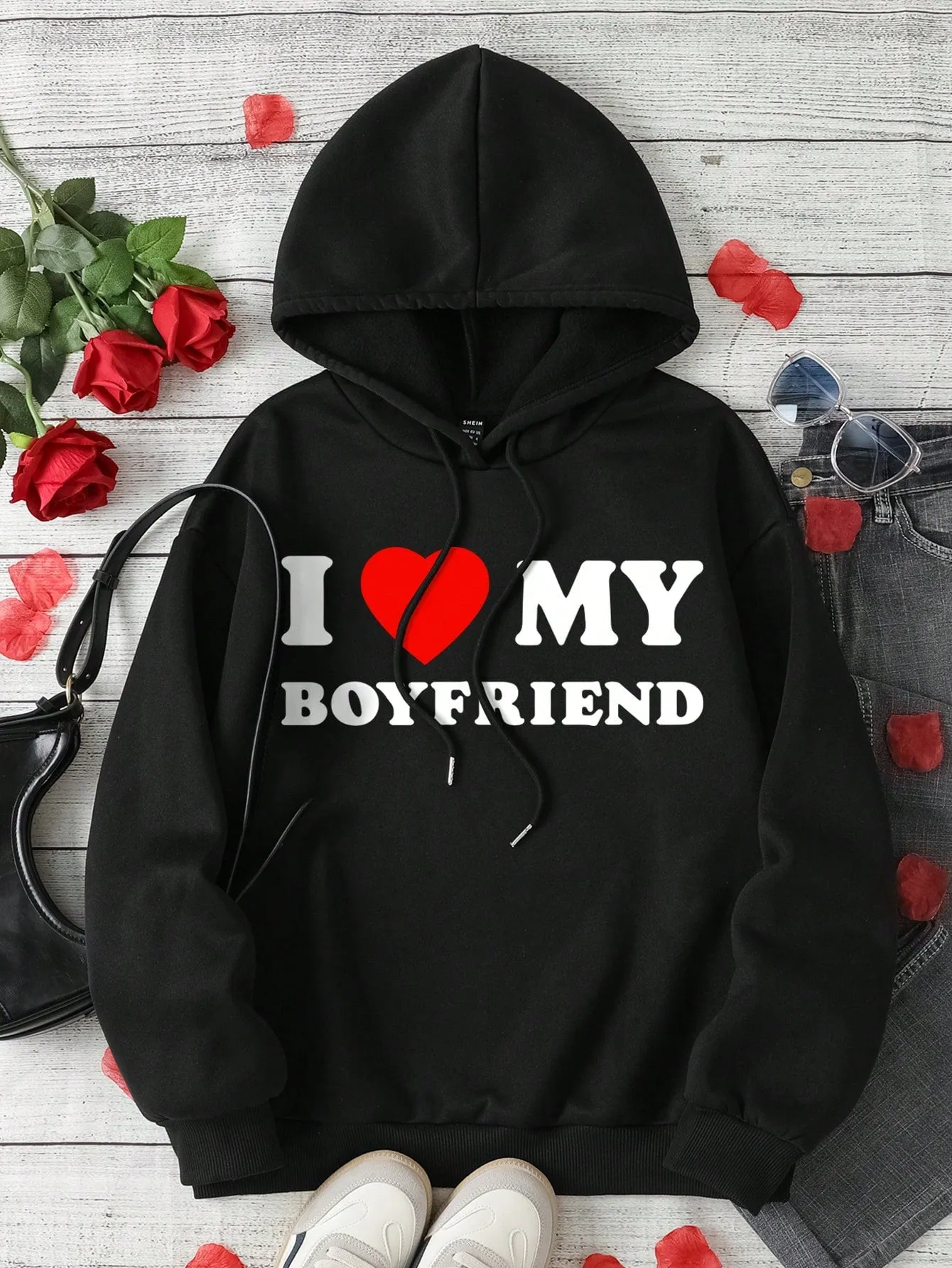 Sudadera holgada Cherry Vibes: "Amo a mi novio" ❤️