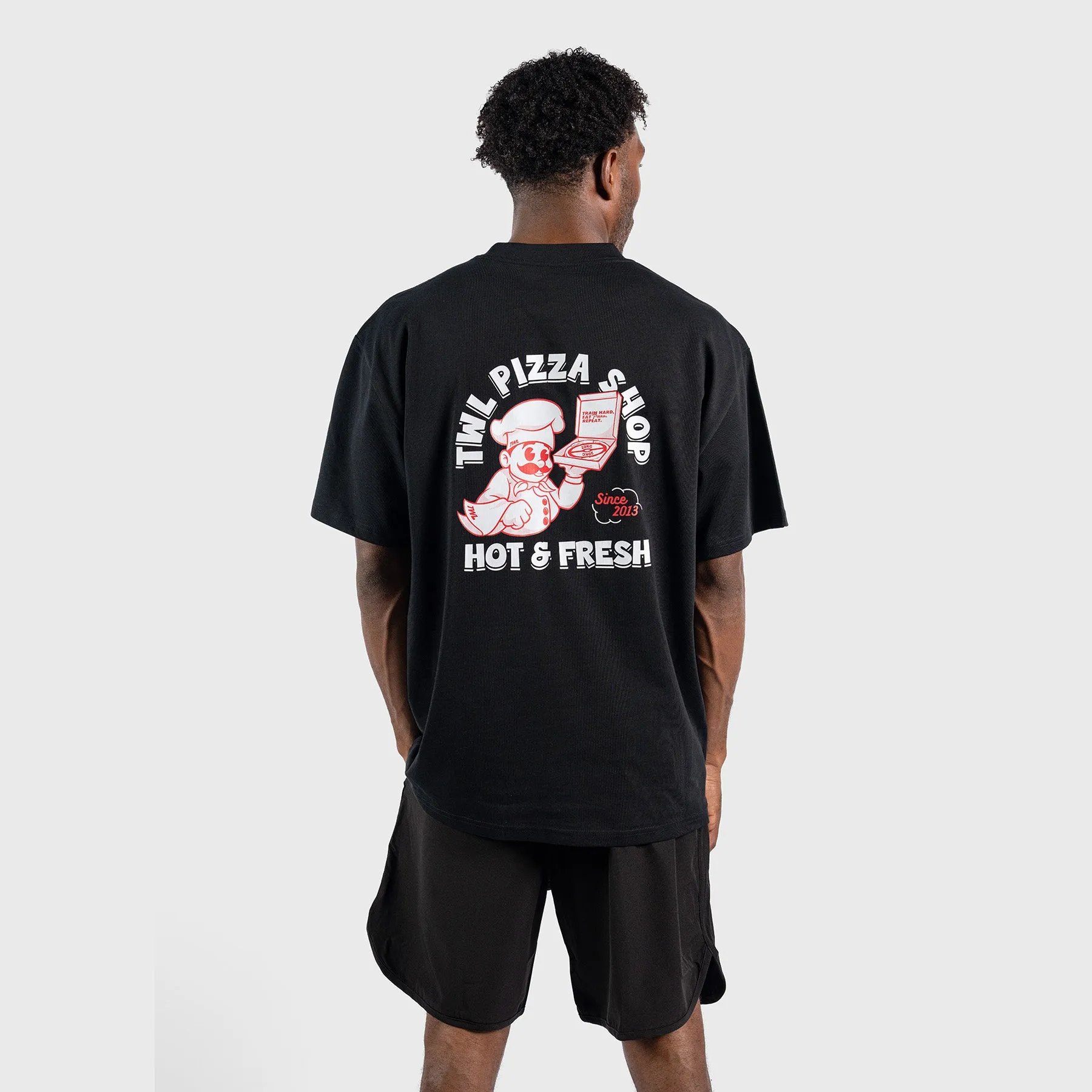 TWL - LIFESTYLE OVERSIZED T-SHIRT - TOON CAPSULE - PIZZA SHOP