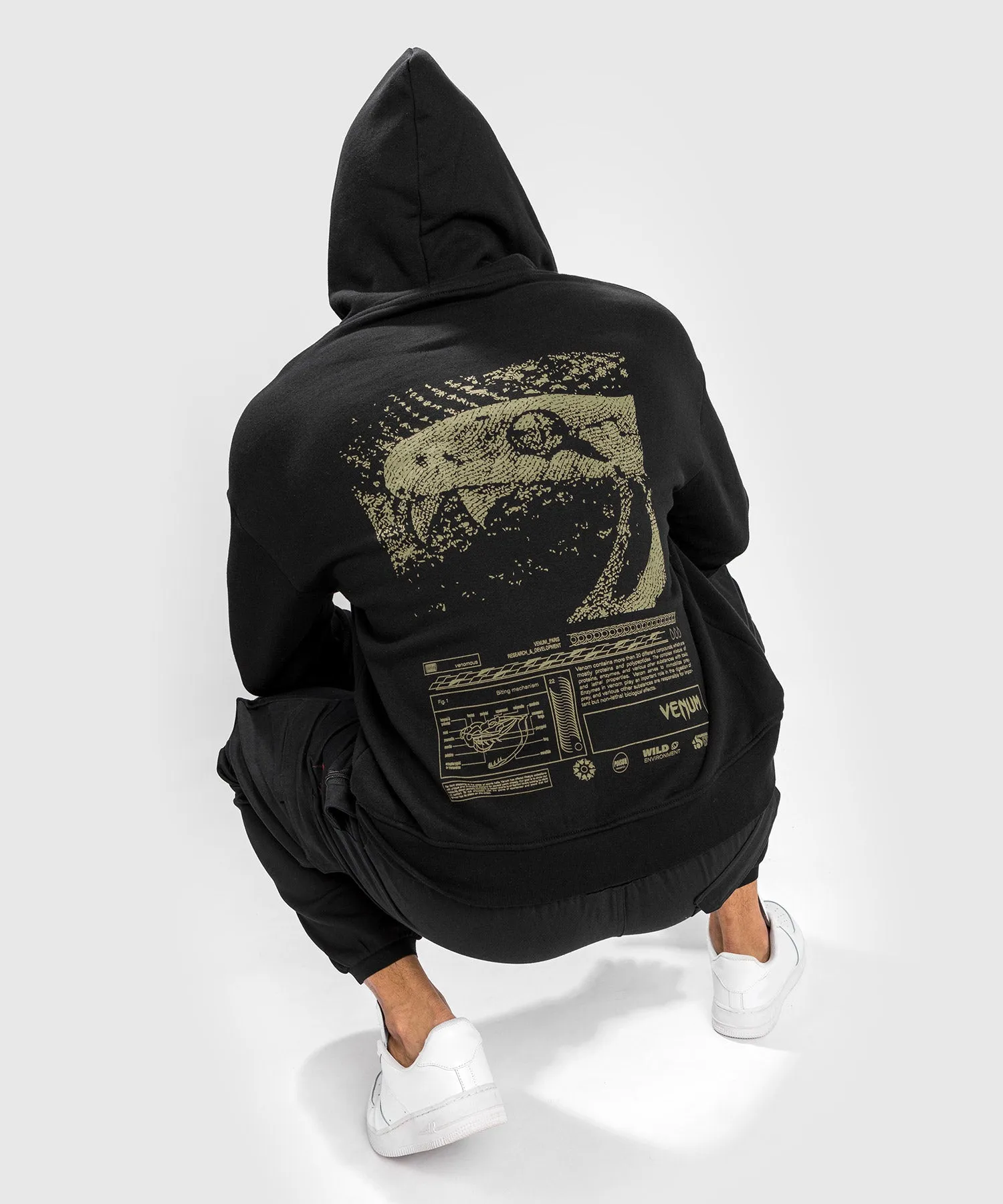 Venum Fangs sweatshirt met capuchon - oversized pasvorm - zwart