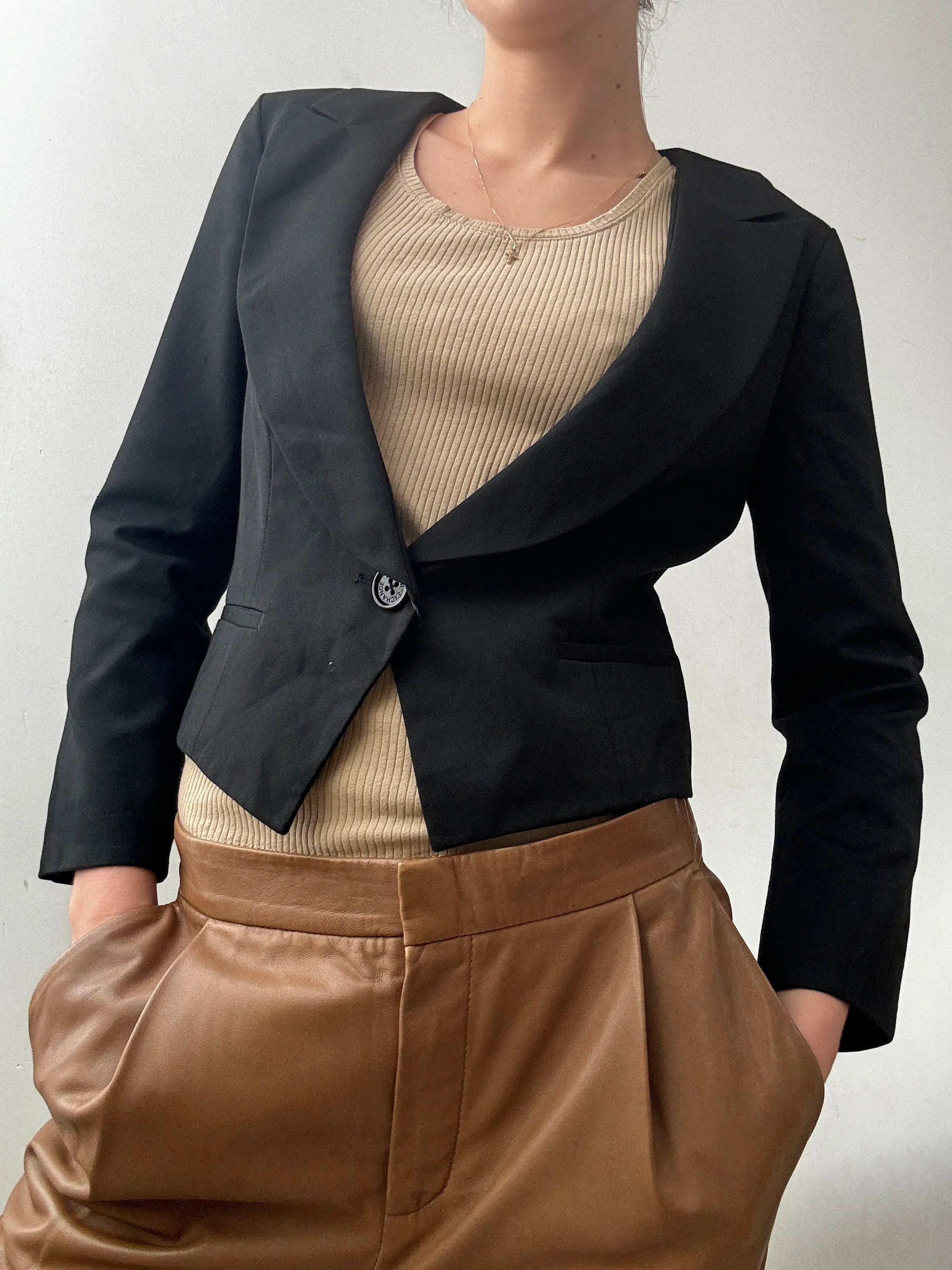 Vintage Designer Cropped Black Blazer