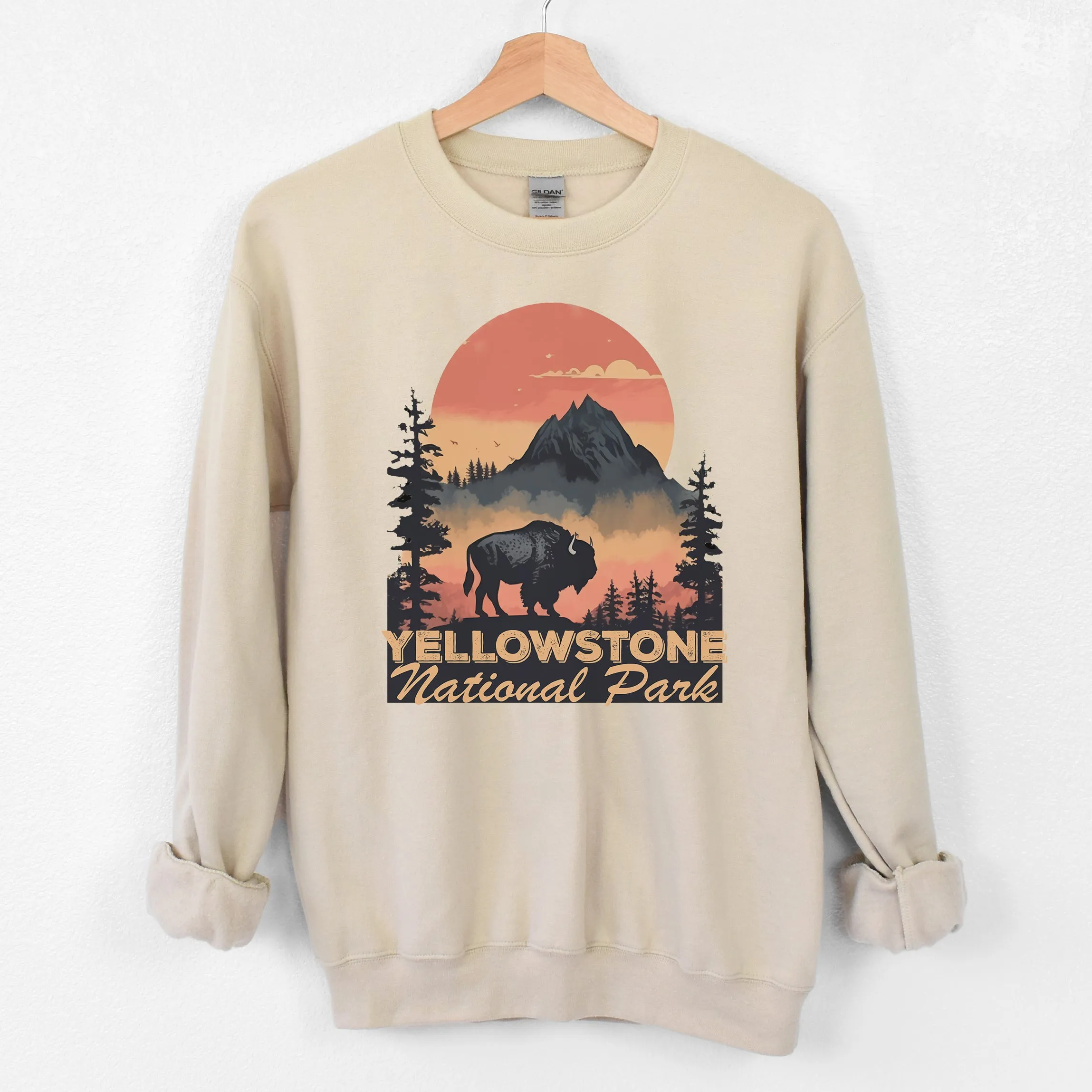 YELLOWSTONE NATIONAL PARK SAND CREWNECK SWEATSHIRT