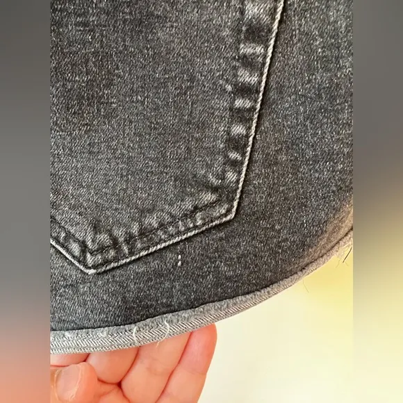 Zara‎ Trafaluc Black Denim Jean Shorts Women’s Size 6